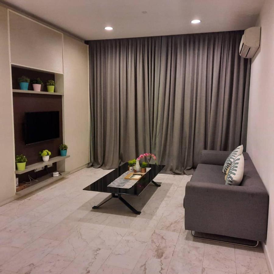 At Platinum Klcc Pangsapuri